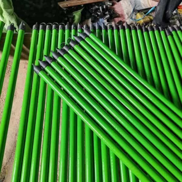 Green coated wooden broom handles for wholesale supermarket OEM bulk orders from China factory