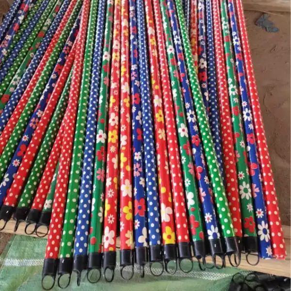Multi-color flower coated wooden broomsticks supplied by China factory for broomstick manufacturers india, commercial cleaning replacement broom handles