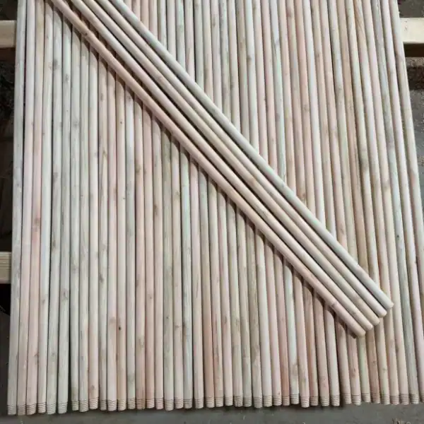 Wooden brush handles manufacturers bulk supply smooth natural wood broom sticks with threaded ends for cleaning tools