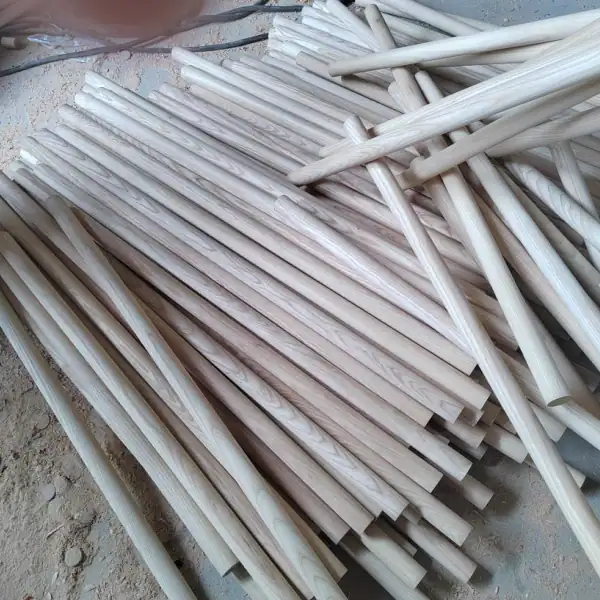 Well-dried preliminarily processed Manchurian ash solid sticks, consistent quality from China CNC machining wood handle suppliers
